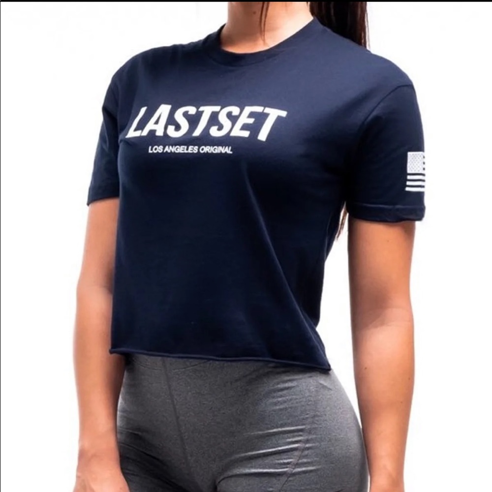 ISO last set co T-shirt’s (cropped)